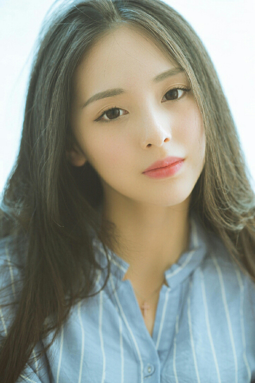 法国骑手斯特凡·朗多瓦斯携手“Chaman Dumontceau”勇夺三项赛银牌,感动全场。